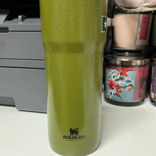 Cargar imagen en el visor de la galería, Starbucks + Stanley Military Commitment Double Walled Hammered Stainless Steel Tumbler With Handle