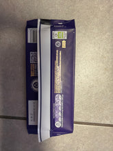 將圖片載入圖庫檢視器 Cadbury Dairy Milk Winter Wonderland 100g
