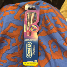 Load image into Gallery viewer, Oral-B
