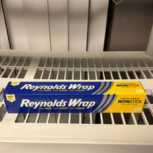 Cargar imagen en el visor de la galería, Reynolds Wrap

