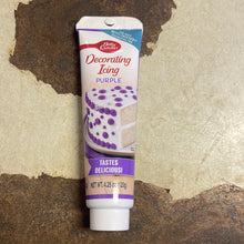 Load image into Gallery viewer, Betty Crocker
