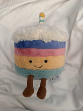गैलरी व्यूवर में इमेज लोड करें, Jellycat - Amuseables Rainbow Birthday Cake
