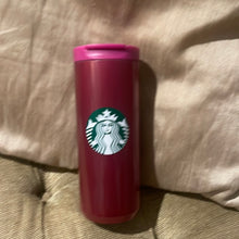 गैलरी व्यूवर में इमेज लोड करें, Starbucks Pink/Magenta Tumbler 12oz 2023 Fall Portugal (20.9E)
