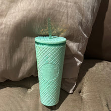 画像をギャラリービューアに読み込む, 2024 Starbucks
