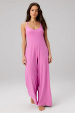 이미지를 갤러리 뷰어에 로드 , Fabletics Cloud Jersey Wide Leg Onesie
Color: Wanderlust Pink Heather
Size: M / Tall | 29
