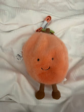 Cargar imagen en el visor de la galería, Jellycat - Amuseables Peach Shoulder Bag
