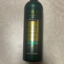 이미지를 갤러리 뷰어에 로드 , TRESemmé Cruelty-free Pro Infusion Fluid Smooth Conditioner For Silky &amp; Supple Hair Infused With Natural Coconut Droplets + Plant-Based Salon Protein + Niacinamide 16.5oz
