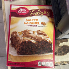 Load image into Gallery viewer, Betty Crocker
