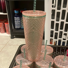 Cargar imagen en el visor de la galería, Starbucks 2023 Pink Pearl Jeweled Grande 24 oz Tumbler with Straw
