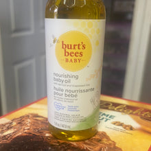 Load image into Gallery viewer, Burt's Bees Baby
