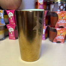 이미지를 갤러리 뷰어에 로드 , 2022 Starbucks
