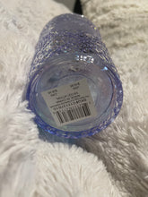 將圖片載入圖庫檢視器 Starbucks 2022 Holiday Jewel Venti 16oz Tumbler with Straw (White) Starbucks Holiday 2022
