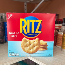이미지를 갤러리 뷰어에 로드 , Ritz Crackers - Hint of Salt
