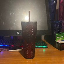 將圖片載入圖庫檢視器 Starbucks 2022 Holiday Jewel Venti 24oz Tumbler with Straw (Red)
