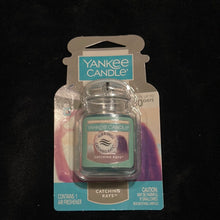 Load image into Gallery viewer, Yankee Candle
