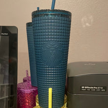 Load image into Gallery viewer, Starbucks 2023 Spring Starbucks Subzero Gridded Matte Blue Venti 24oz Tumbler 2023
