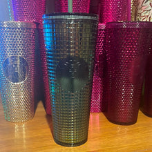 गैलरी व्यूवर में इमेज लोड करें, Starbucks Halloween Starbucks Green Rainforest Grid Iridescent Tumbler Fall 2022 Venit 24oz  2022
