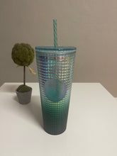 Cargar imagen en el visor de la galería, Starbucks 2023 Green Ombre Grid 24 oz Venti Tumbler

