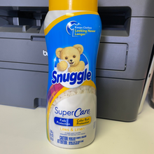 Load image into Gallery viewer, Snuggle
