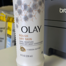 Load image into Gallery viewer, Olay
