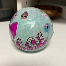 Cargar imagen en el visor de la galería, L.O.L. Surprise!
