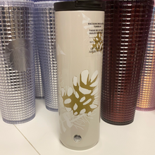 Cargar imagen en el visor de la galería, Starbucks Holiday 2020 Stainless Insulated Pinecone Tumbler 16oz
