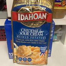 Load image into Gallery viewer, Idahoan Mashed Potatoes - Cheddar &amp; Sour Cream
