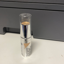 画像をギャラリービューアに読み込む, Neutrogena
