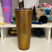 將圖片載入圖庫檢視器 Starbucks Limited Edition 2021 50th Anniversary Honeycomb Gold Studded Cold Cup Tumbler 24oz
