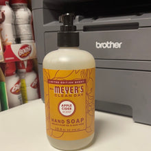 Cargar imagen en el visor de la galería, Mrs. Meyers Clean Day
