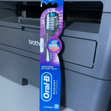 Load image into Gallery viewer, Oral - B
