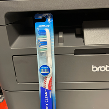 Load image into Gallery viewer, Oral-B
