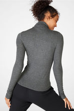 画像をギャラリービューアに読み込む, Fabletics
