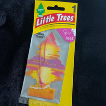 이미지를 갤러리 뷰어에 로드 , Little Trees
