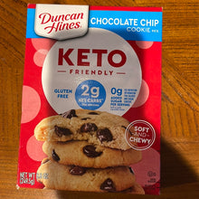 이미지를 갤러리 뷰어에 로드 , Duncan Hines Keto Friendly - Chocolate Chip Cookie mix
