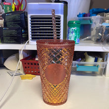 Cargar imagen en el visor de la galería, Starbucks 2021 Winter Holiday Jeweled Tumbler Cold Cup 16oz Rose Gold Christmas
