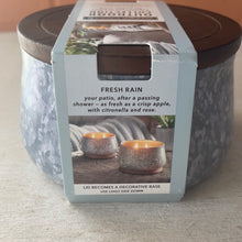 Load image into Gallery viewer, Yankee Candle
