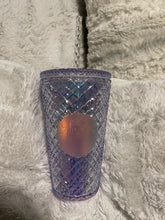 將圖片載入圖庫檢視器 Starbucks 2022 Holiday Jewel Venti 16oz Tumbler with Straw (White) Starbucks Holiday 2022
