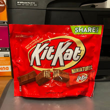 이미지를 갤러리 뷰어에 로드 , Hershey’s Miniatures Share Pack
