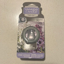 Load image into Gallery viewer, Yankee Candle
