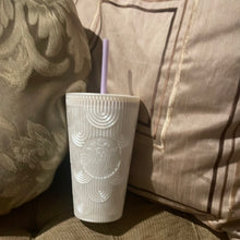 이미지를 갤러리 뷰어에 로드 , Starbucks 2023 Spring Siren Shell Plastic Cold Cup (16oz)

