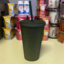 गैलरी व्यूवर में इमेज लोड करें, Starbucks 2022 Dark Green Jelly Studded Tumbler 16oz Grande
