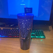 將圖片載入圖庫檢視器 Starbucks Halloween 2022 Cat Eyes Glow in the Dark Tumbler Venti 24 oz
