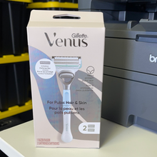 Load image into Gallery viewer, Gillette Venus
