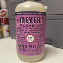Cargar imagen en el visor de la galería, Mrs. Meyers Clean Day
