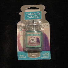 Load image into Gallery viewer, Yankee Candle
