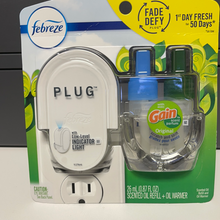 Load image into Gallery viewer, Febreze
