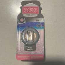 Load image into Gallery viewer, Yankee Candle

