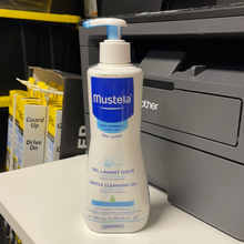 画像をギャラリービューアに読み込む, Mustela
