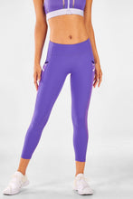 Load image into Gallery viewer, Fabletics
